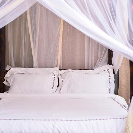 Burka Coffee Lounge Hotel Arusha Kültér fotó
